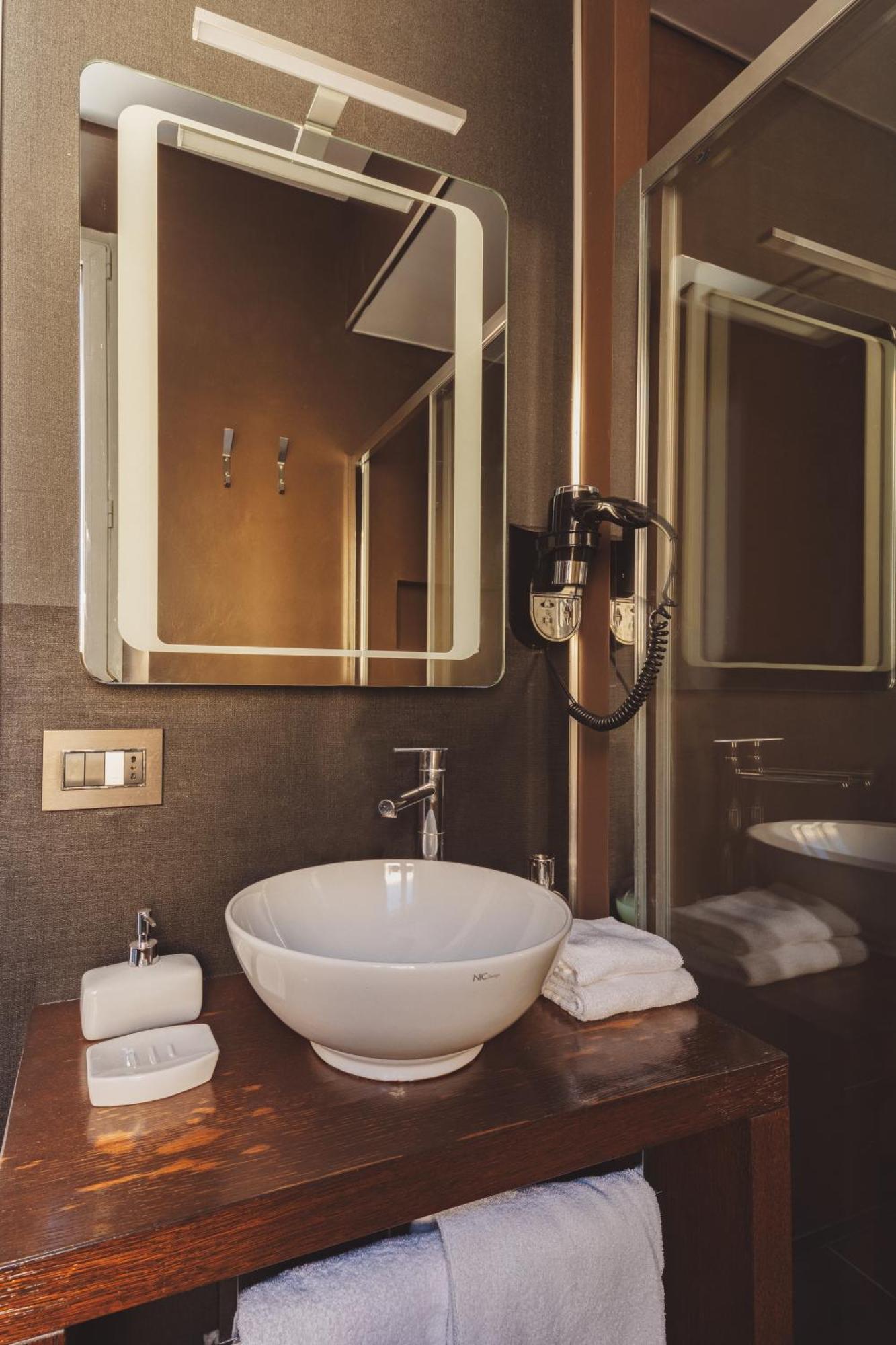 The Place Giuliana Рим Экстерьер фото